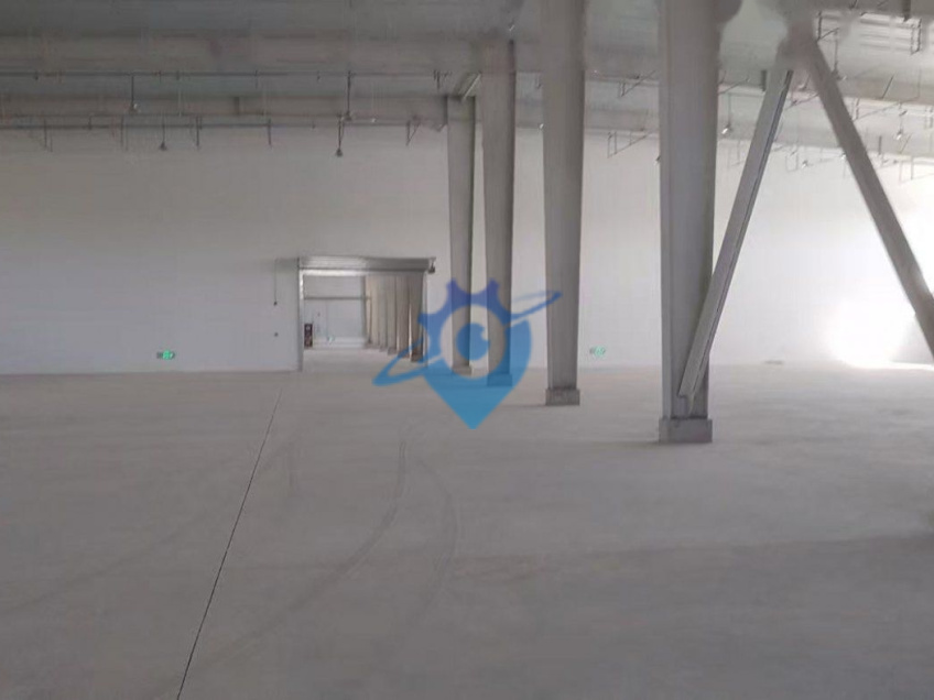 西夏公铁物流园内新建大型标准仓储急租、房东直租、价格合适 ！！