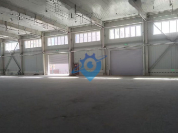 西夏公铁物流园内新建大型标准仓储急租、房东直租、价格合适 ！！